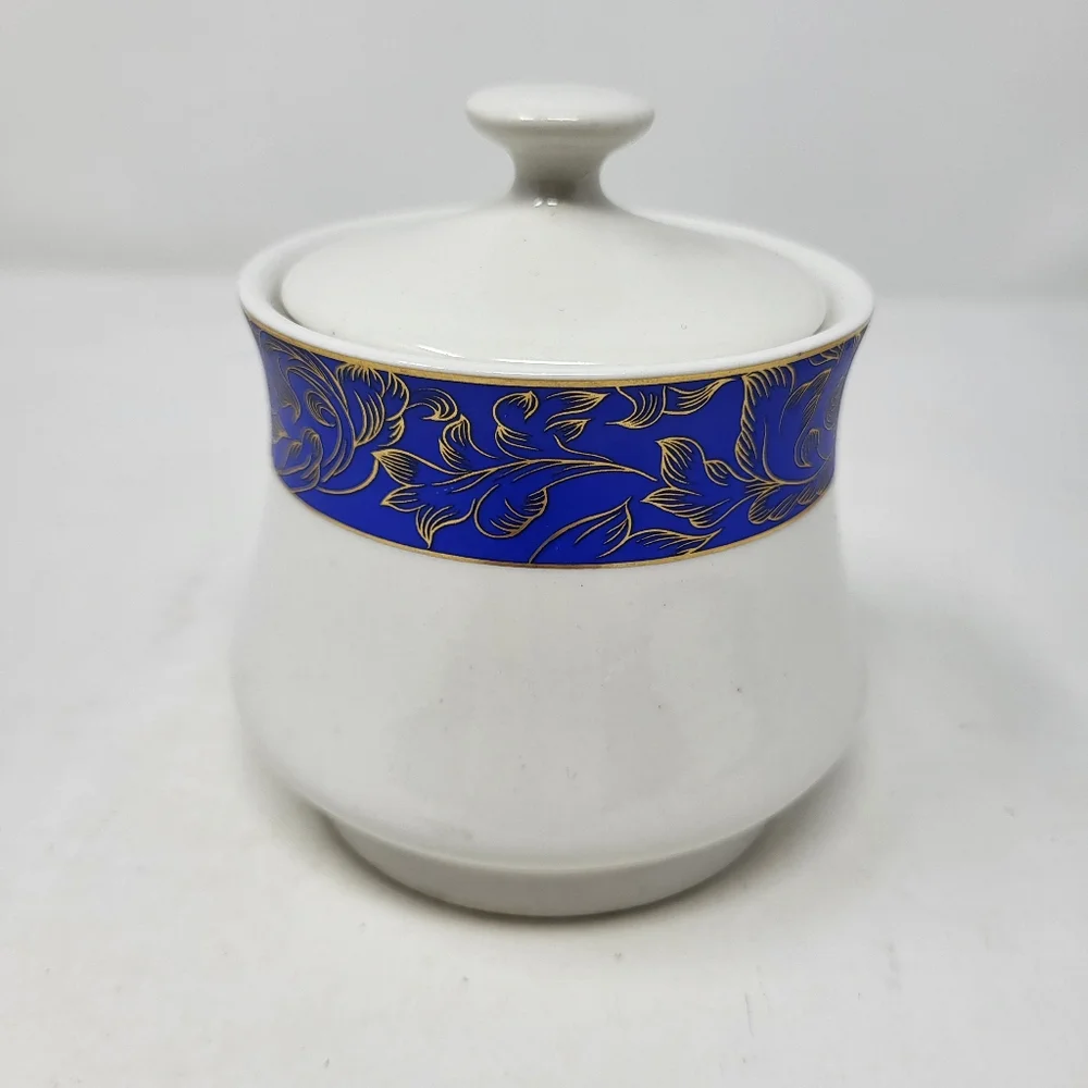 Vintage American Atelier Sugar‎ Bowl Courtyard Porcelain Blue Gold